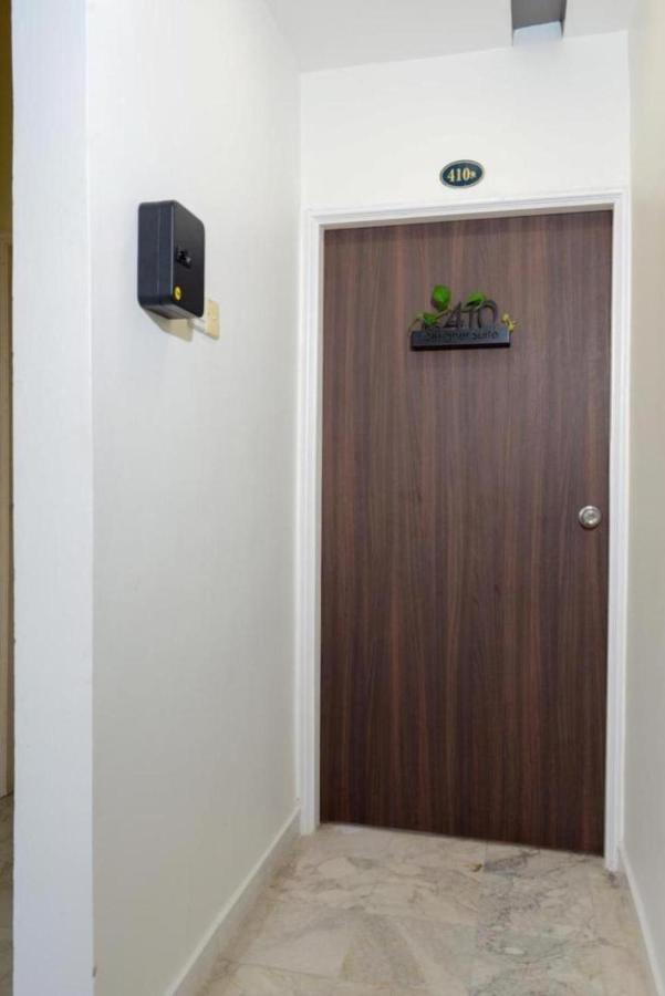 Designer Suite Apartment Seaview 10Pax Families Suite 瓜埠 外观 照片